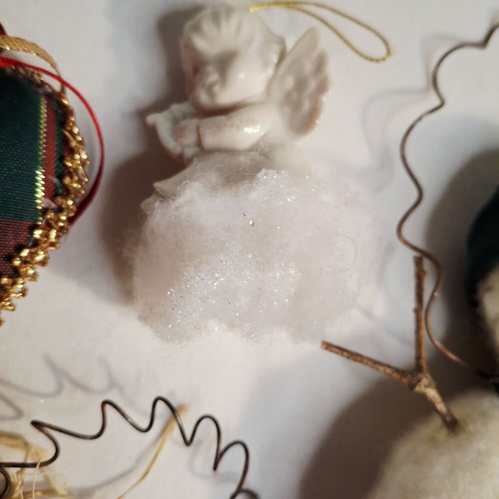 Christmas Ornaments Set Of 10 Assorted Styles Snowman Angel Heart Star Tree & Mo - Picture 4 of 8